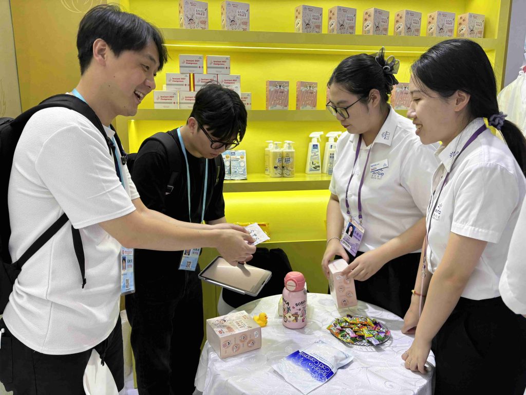 INTCO Medical Shines at the 136th Canton Fair